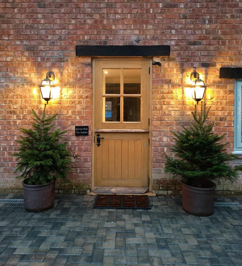 The Stables At Eriviat Hall Henllan  Exterior photo